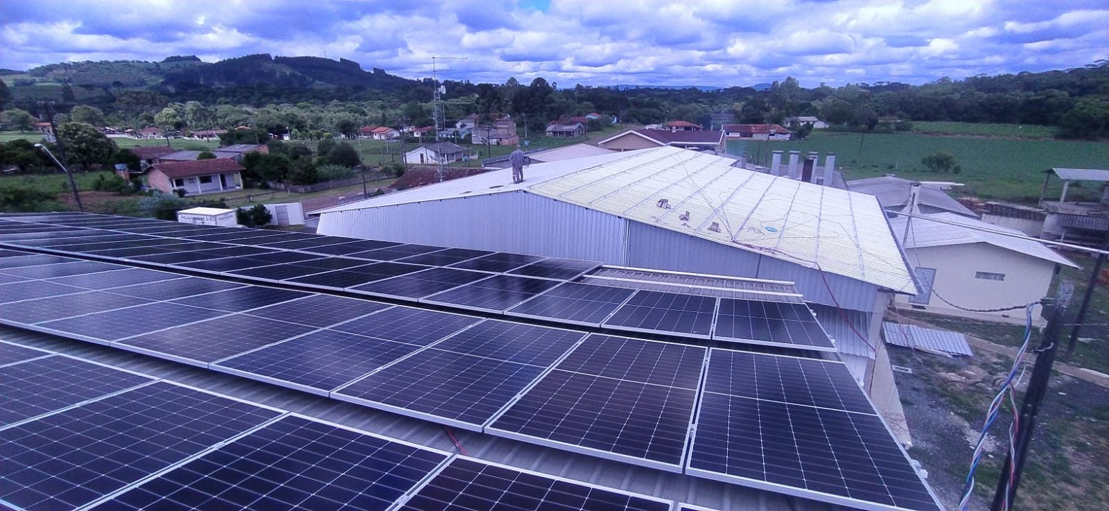 Instalação e montagem de sistema fotovoltaico — Pro Service